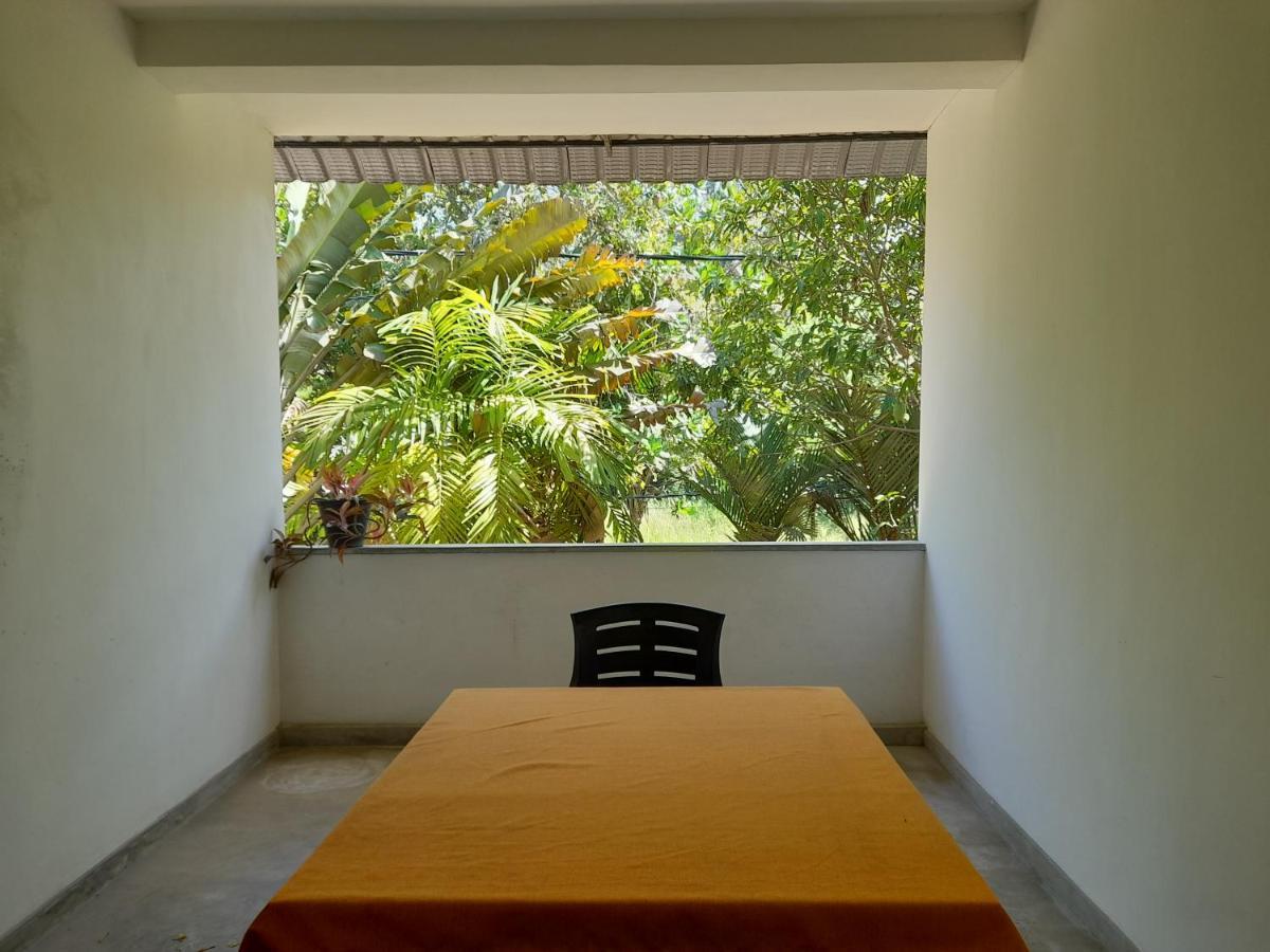 Mealanie'S House Hotell Unawatuna Exteriör bild